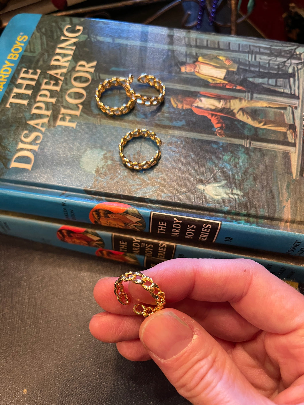 Luxury Links Ring - 18k over brass