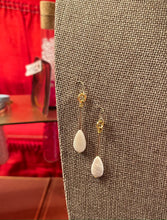 Load image into Gallery viewer, Mother Of Pearl Tear Drop Earrings

