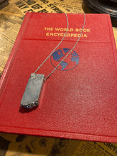 Load image into Gallery viewer, Silversmith Druzy Qtz On Stainless Cable Chain
